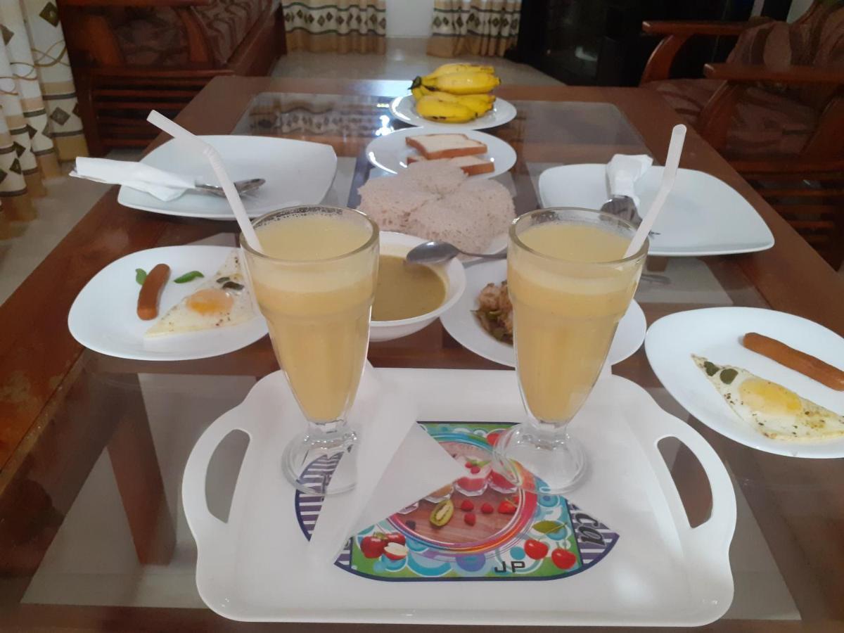 Bisandu Guesthouse Mirissa Kültér fotó